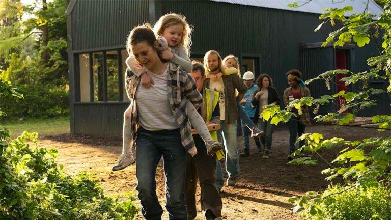 “La Vita Che Verrà”: il Poster Ufficiale del film in Selezione Ufficiale alla Festa di Roma al cinema dal 25 novembre