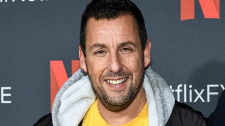 “The Spaceman of Bohemia”: Adam Sandler protagonista dell’adattamento Netflix tratto dal romanzo di Jaroslav Kalfar