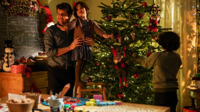 “10 Giorni con Babbo Natale”: il Trailer Ufficiale della commedia dal 4 dicembre in esclusiva su Prime Video