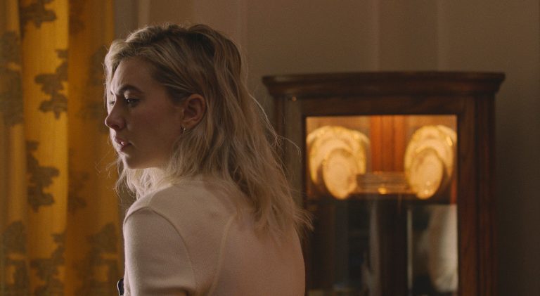 “Pieces of a Woman”: Vanessa Kirby nella Locandina e nel Trailer del film dal 7 gennaio su Netflix