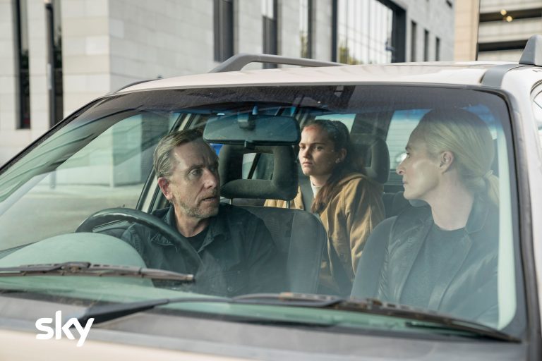 “Tin Star”: il 30 dicembre su Sky e Now TV la TIN STAR, la stagione finale del thriller psicologico con Tim Roth