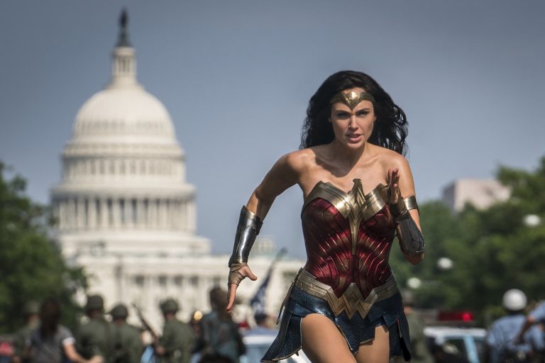 “Wonder Woman 1984”: domani alle 21.00 la World Premiere Virtuale su Virtuale con Hans Zimmer, Red Carpet e contenuti in anteprima dal film