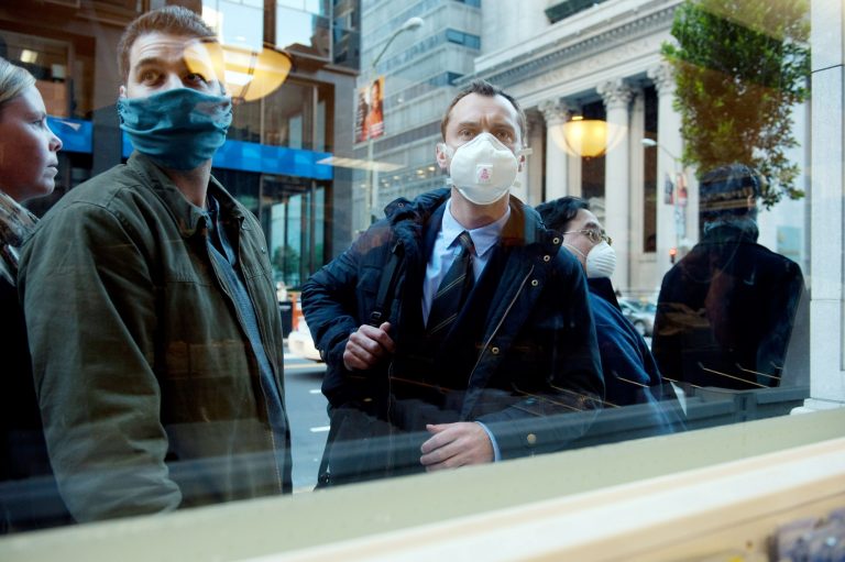 “Contagion”: Steven Soderbergh a lavoro su un sequel dal tono ‘filosofico’