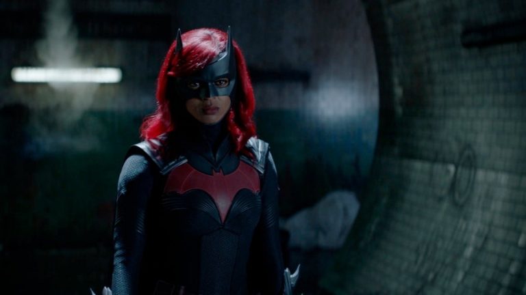 “Batwoman”: le Nuove Immagini della premiere della seconda stagione