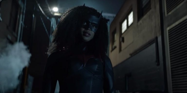“Batwoman”: le Clip tratte dalla premiere della seconda stagione
