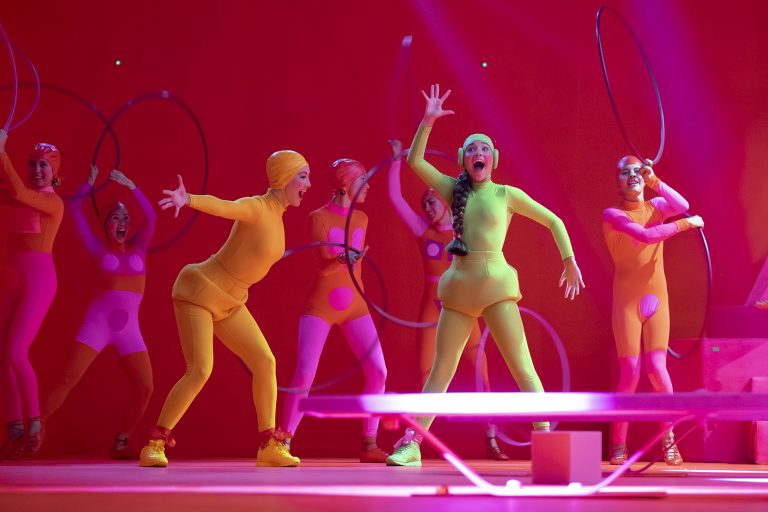 “Music”: Seconda Clip per il film dell’artista musicale Sia