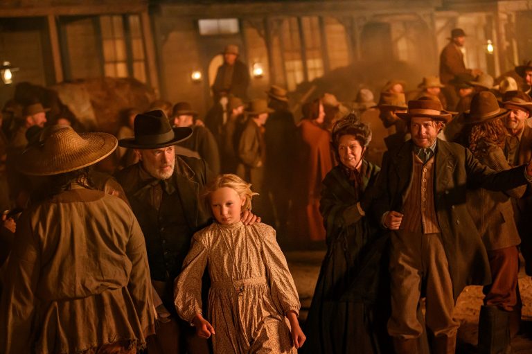 “Notizie dal Mondo”: il Trailer Ufficiale Italiano del film con Tom Hanks dal 10 febbraio su Netflix