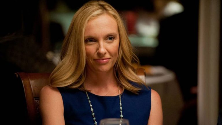 “Writers and Lovers”: Toni Collette debutterà alla regia guidando l’adattamento del romanzo di Lily King