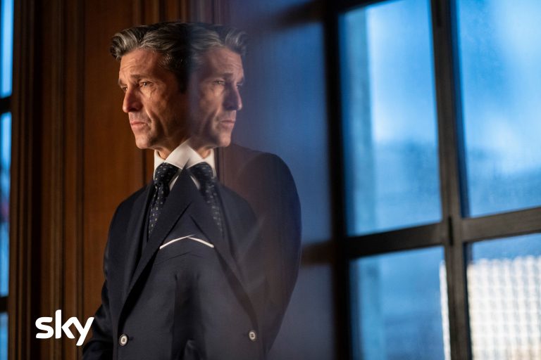 “Diavoli”: Prime Alessandro Borghi e Patrick Dempsey nelle Prime Immagini dal set della Seconda Stagione del financial thriller internazionale