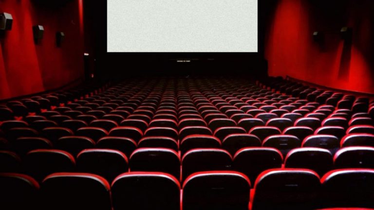 Cinema e Teatri: confermata la riapertura nelle zone gialle per il 26 aprile L’attesa per la riapertura di cinema e teatri sembra finalmente essere terminata!