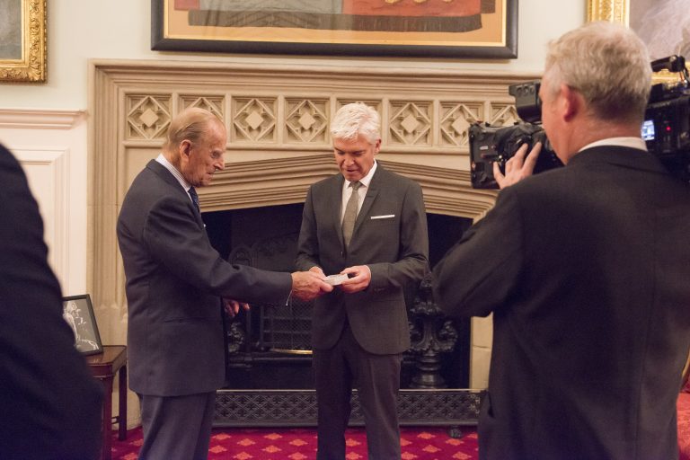 Addio al Principe Filippo, Sky Uno dedica una parte della sua programmazione al Duca di Edimburgo
