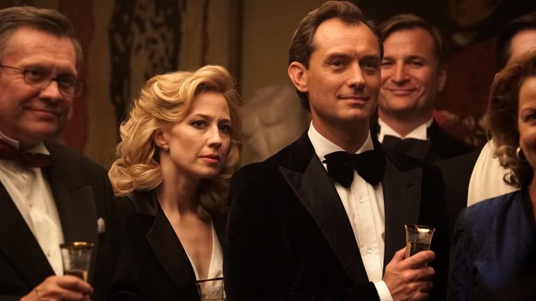 “THE NEST – L’inganno”: il Poster e il Trailer del film con Jude Law e Carrie Coon dal 14 Maggio on demand