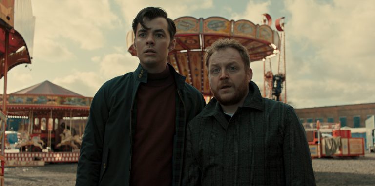 “Pennyworth 2”: le Nuove Immagini del Finale di Stagione dal 2 maggio su Starzplay