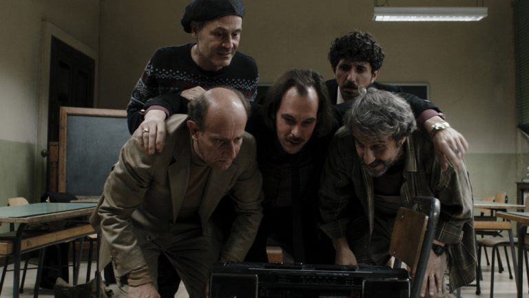 “Comedians”: il Poster Ufficiale del film di Gabriele Salvatores al cinema dal 10 giugno