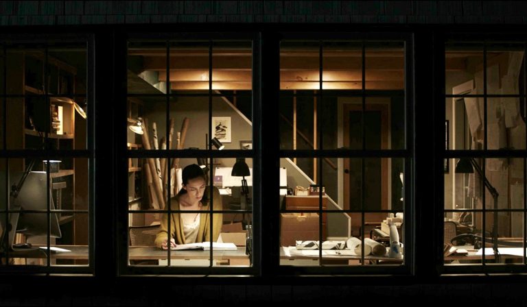 “The Night House – La Casa Oscura”: il Poster e il Trailer del thriller di David Bruckner al cinema dal 16 aprile