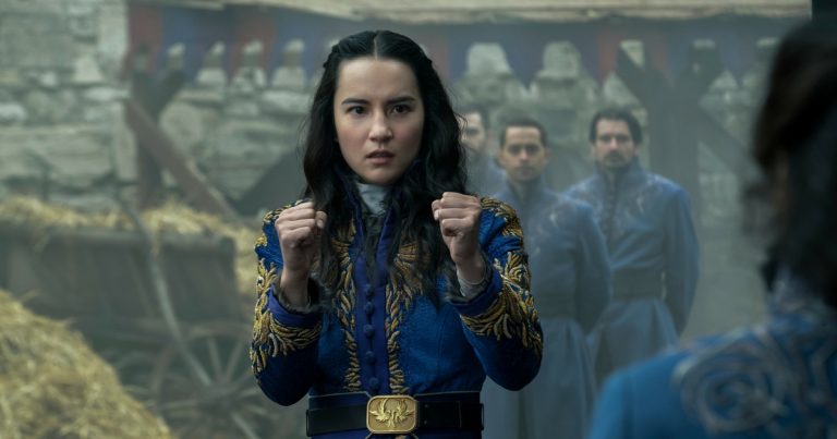 “Tenebre e Ossa”: i segreti delle scene d’azione nella speciale Featurette