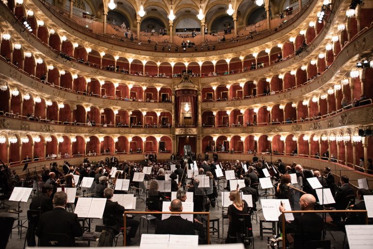 Teatro dell’Opera di Roma: domani sul podio torna Alejo Pérez con Wagner e Šostakovič.
