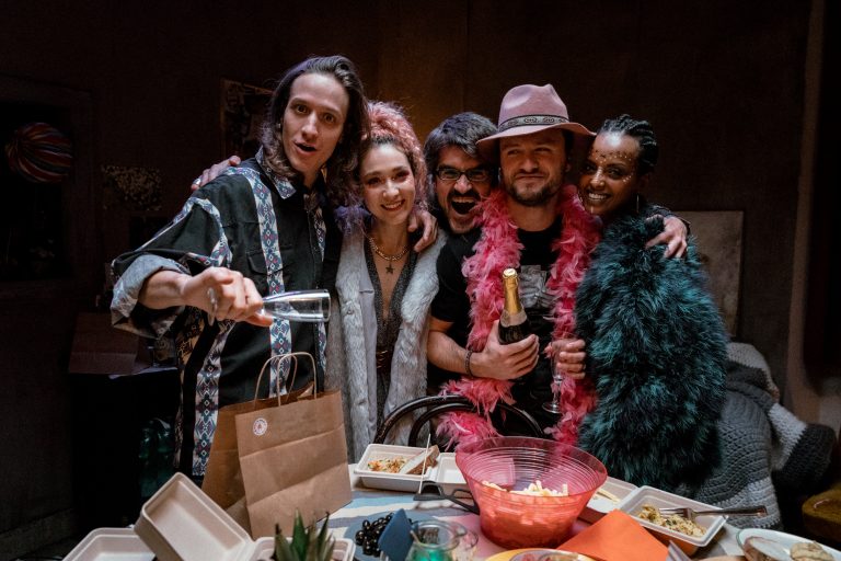 “State a Casa”: il film di Roan Johnson arriverà il 1 luglio al cinema – il Poster