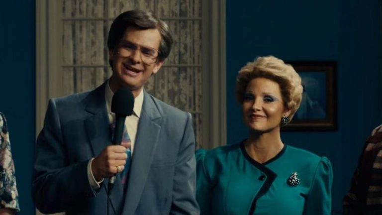 The eyes of Tammy Faye: Jessica Chastain e Andrew Garfield nel trailer del biopic