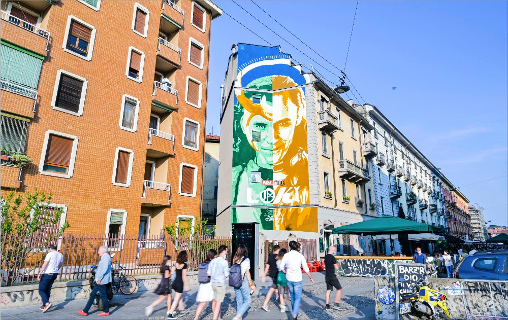 “Loki”: a Milano il murales di Lucamaleonte dedicato alla serie