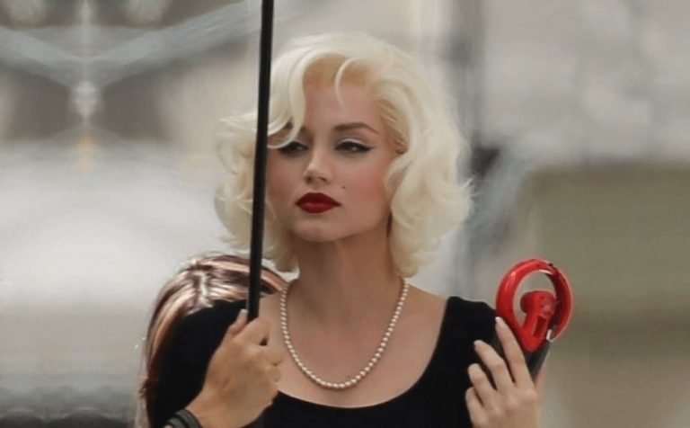 “Blonde”: il biopic con Ana De Armas nei panni di Marilyn Monroe slitta al 2022