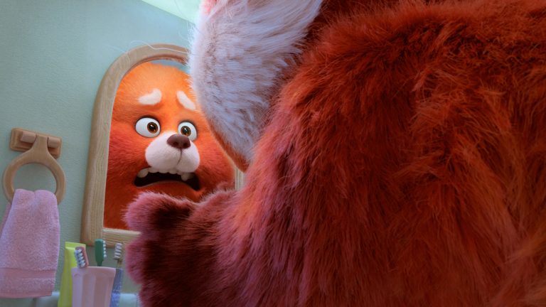 “Red”: il Primo Poster e Teaser Trailer della nuova animazione Pixar in arrivo nel 2022