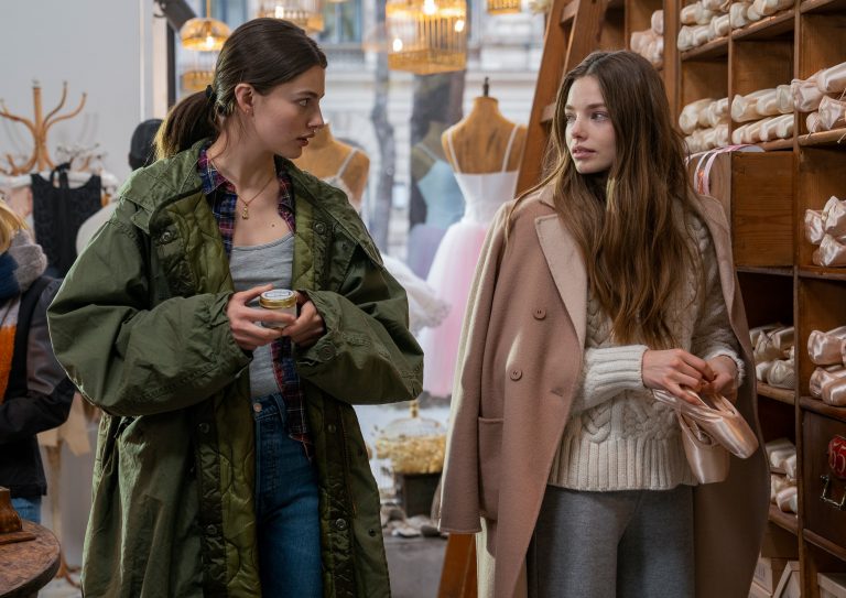 “Birds of Paradise”: il Trailer del film dal 24 settembre su Prime Video