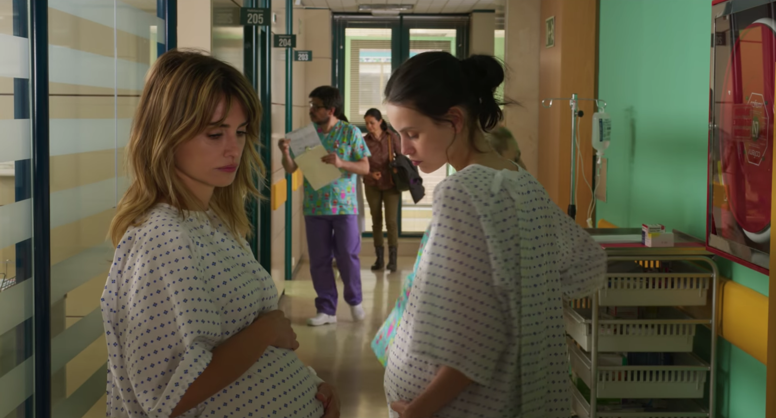 “Madres Paralelas”: Pedro Almodovar racconta le sue donne imperfette