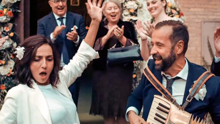 “Per Tutta La Vita”: il Poster e il Trailer del film di Paolo Costella dall’11 Novembre al cinema