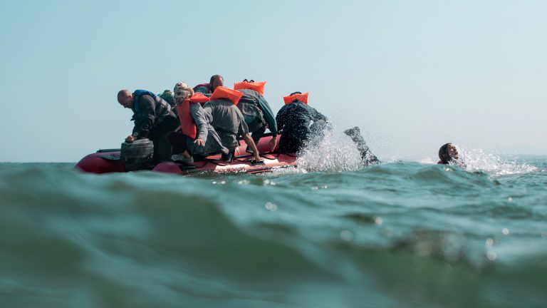 “Open Arms – La legge del mare” di Marcel Barrena in Selezione Ufficiale alla Festa del Cinema di Roma 2021 – il Poster