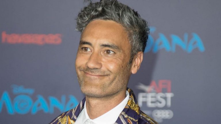 “Tower of Terror”: Taika Waititi potrebbe dirigere il film Disney con protagonista Scarlett Johansson