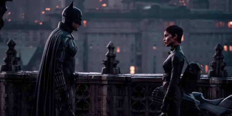 The Batman: Batman e Catwoman l’uno di fronte all’altra nella nuova immagine
