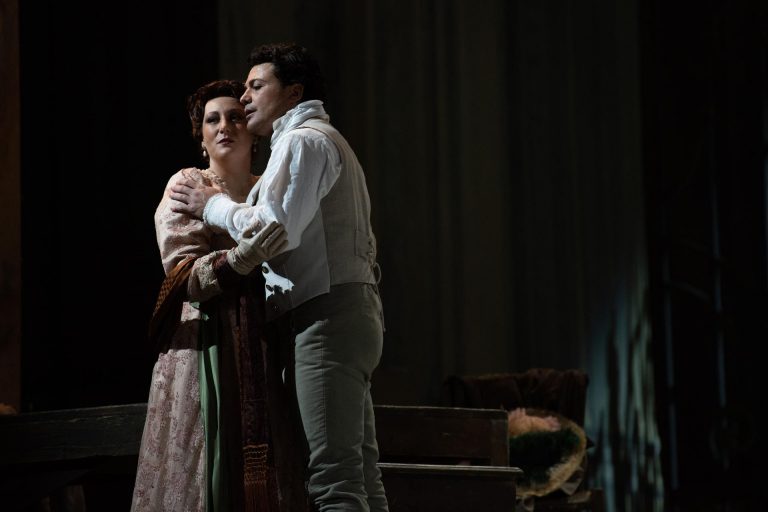 Torna la “Tosca” del 1900 con protagonisti Saioa Hernández e Vittorio Grigolo