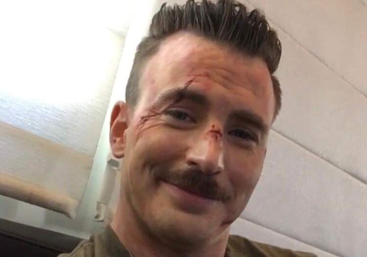 The Gray Man: Chris Evans condivide un selfie dal set del film dei fratelli Russo