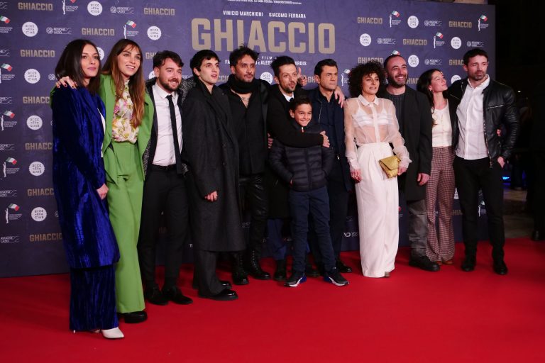 “Ghiaccio”: il film di Fabrizio Moro e Alessio De Leonardis conquista il Box Office