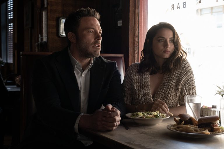 Acque Profonde: il Trailer Italiano del thriller con Ben Affleck e Ana de Armas