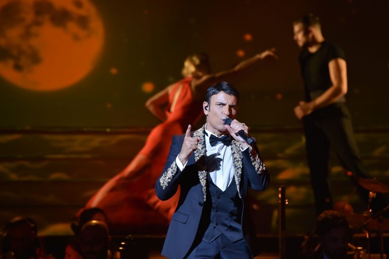 “Siamo gocce di mare”: Sal Da Vinci dal 21 aprile al Teatro Augusteo di Napoli