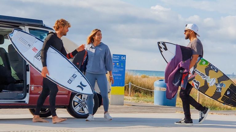 Rakuten TV e Surf Channel presentano il documentario “Barcelona Surf Destination”