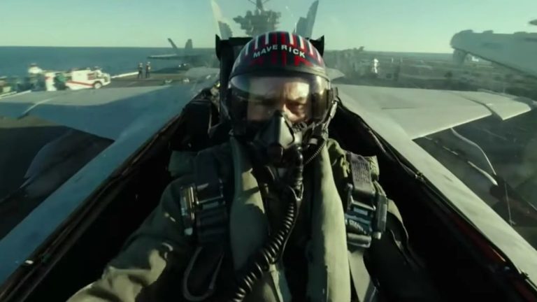 Top Gun: Maverick: nella nuova featurette l’azione prende vita nel dietro le quinte del film