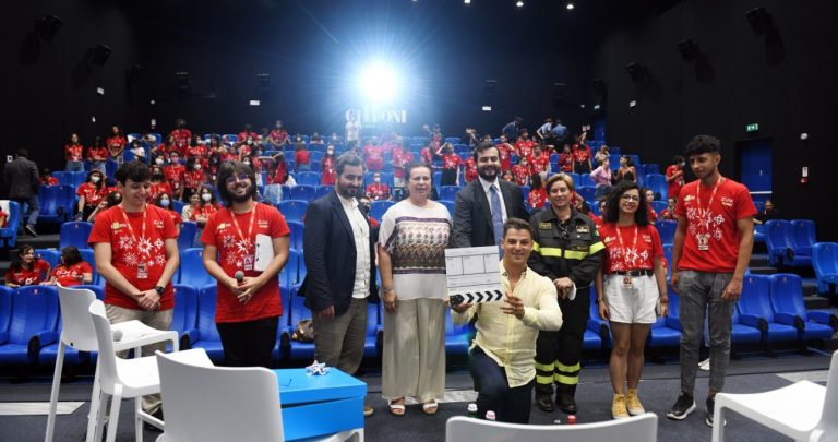 Giffoni 2022: Il sottosegretario Sibilia a #Giffoni2022: “Bello che il Festival sia tornato a gioia e forza degli anni scorsi”