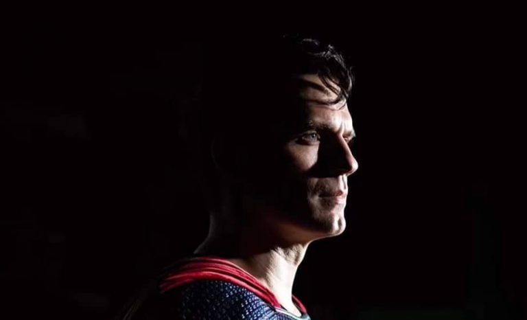 Henry Cavill conferma il suo ritorno nei panni di Superman