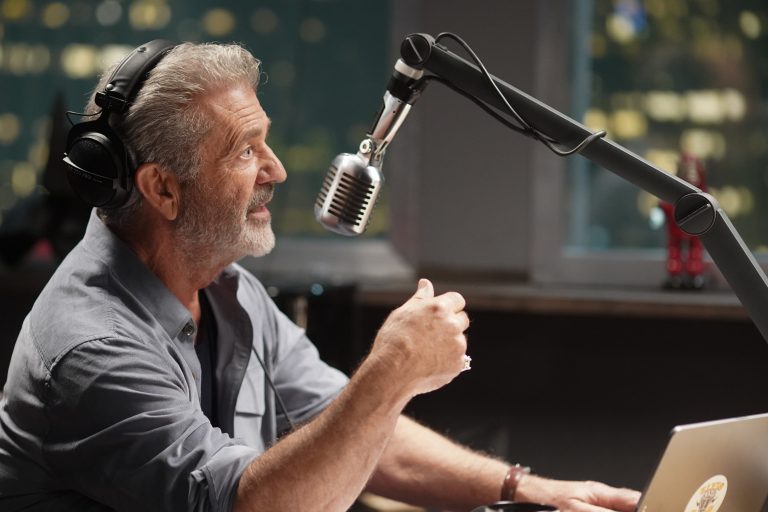 “On the Line”: il thriller con Mel Gibson lunedì 31 ottobre in prima tv assoluta su Sky e NOW