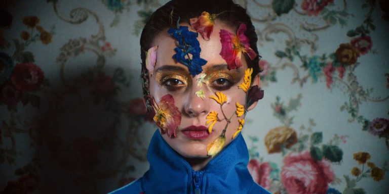 “Copenhagen Cowboy”: il Trailer della serie di Nicolas Winding Refn a gennaio su Netflix