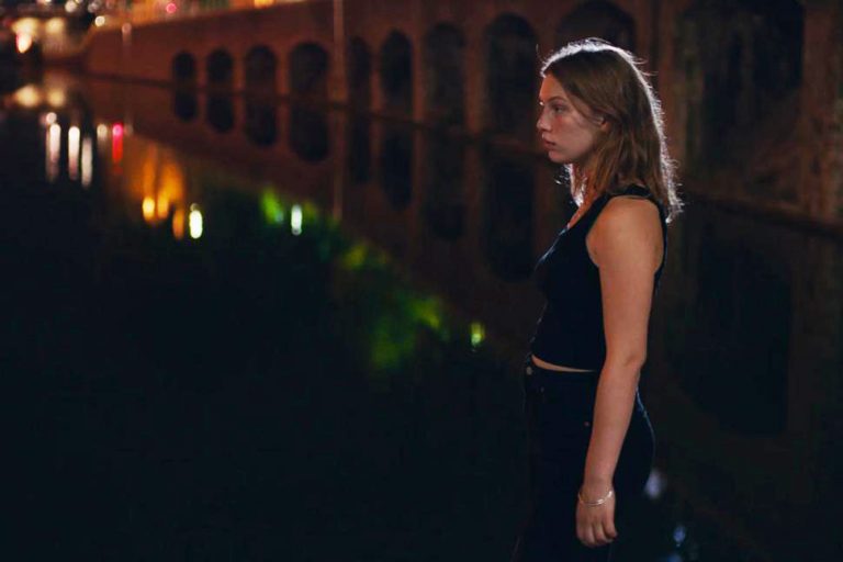 “Ma Nuit”: dall’8 dicembre al cinema il film di Antoinette Boulat – il Poster e il Trailer