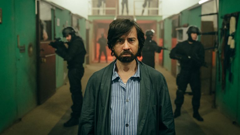 “The Bad Guy”: il Teaser Trailer della nuova serie Original dall’8 dicembre con Luigi Lo Cascio e Claudia Pandolfi