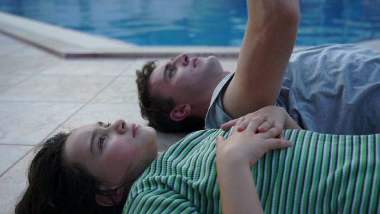 North Dakota - Aftersun - think movies