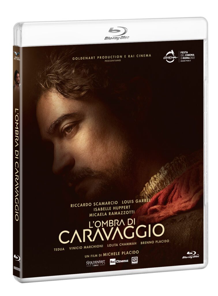 Riccardo Scamarcio in primo piamo