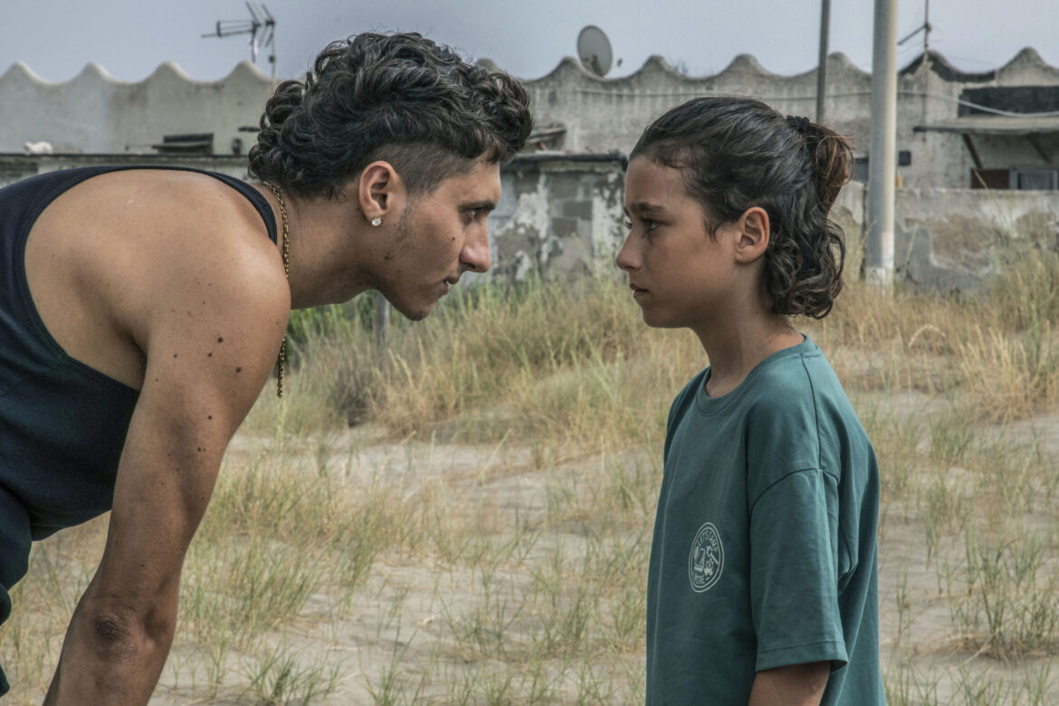 Denti da Squalo: il teaser poster e trailer dell’opera prima di Davide Gentile