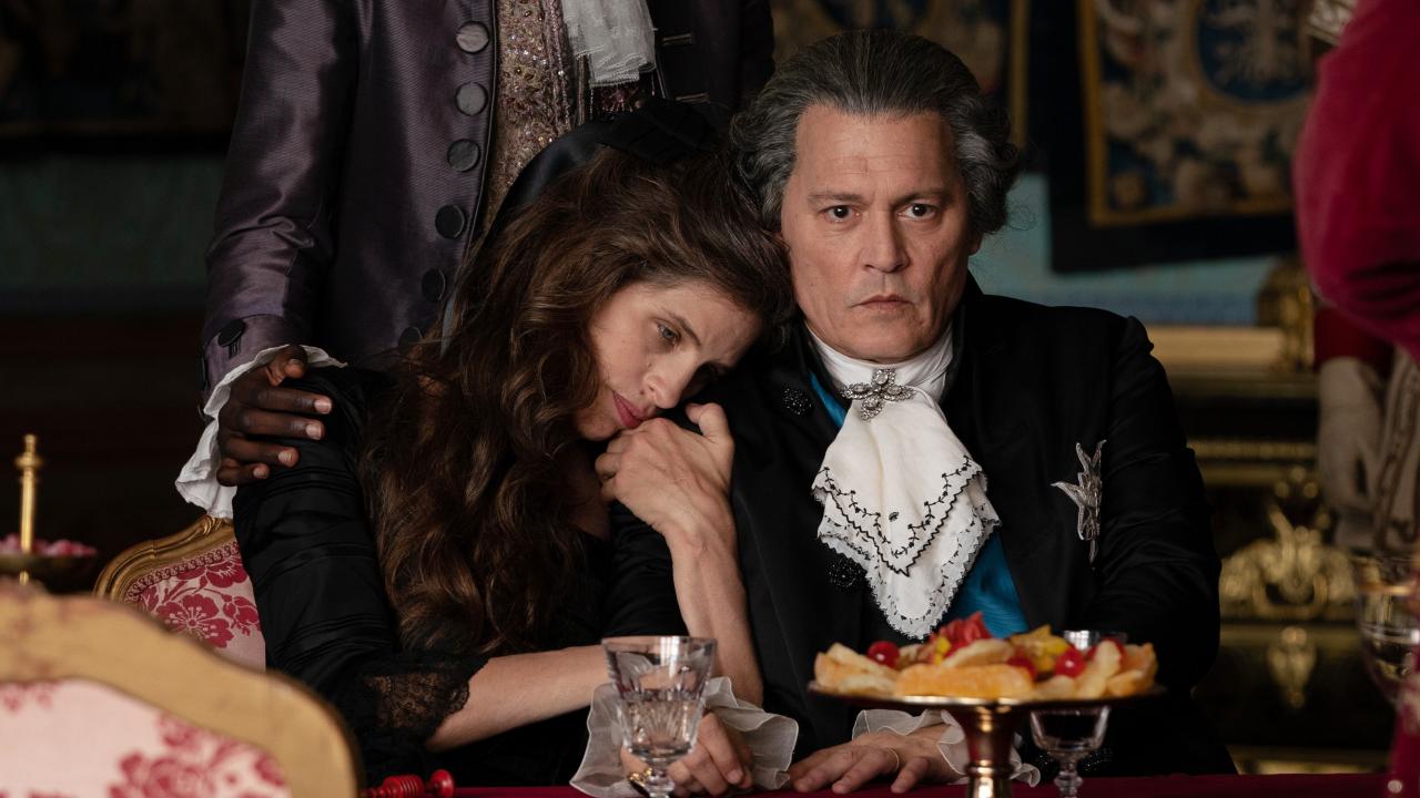 Johnny Depp e Maïwenn, in Jeanne du Barry