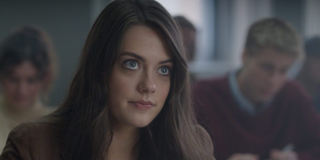 Meg Bellamy in The Crown 6